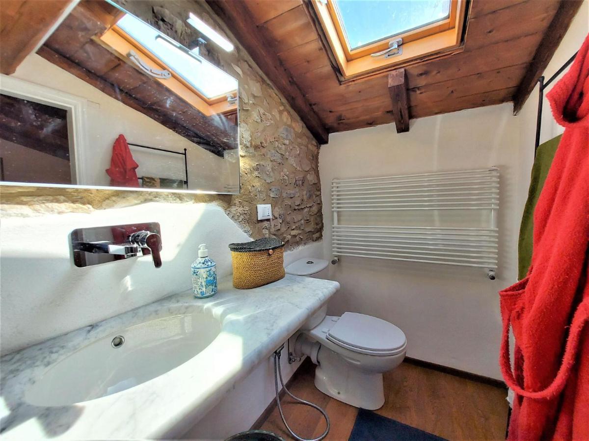 Stone holiday home in Fiano Pescaglia with private garden Loppeglia Esterno foto